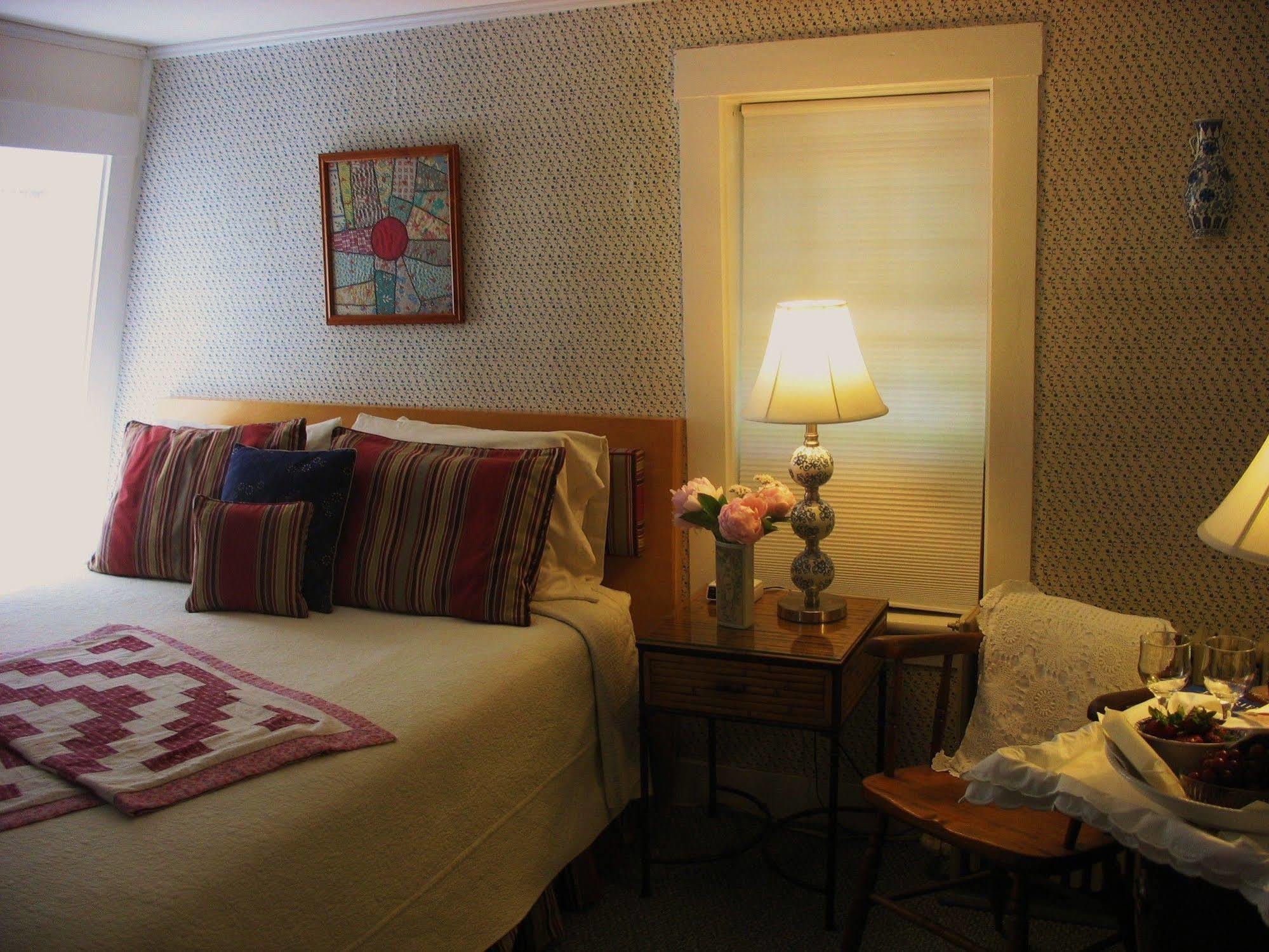 The 1720 House Bed & Breakfast Vineyard Haven Bagian luar foto