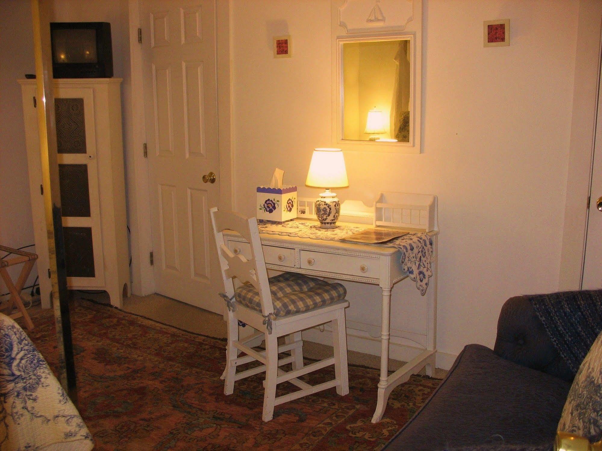 The 1720 House Bed & Breakfast Vineyard Haven Bagian luar foto