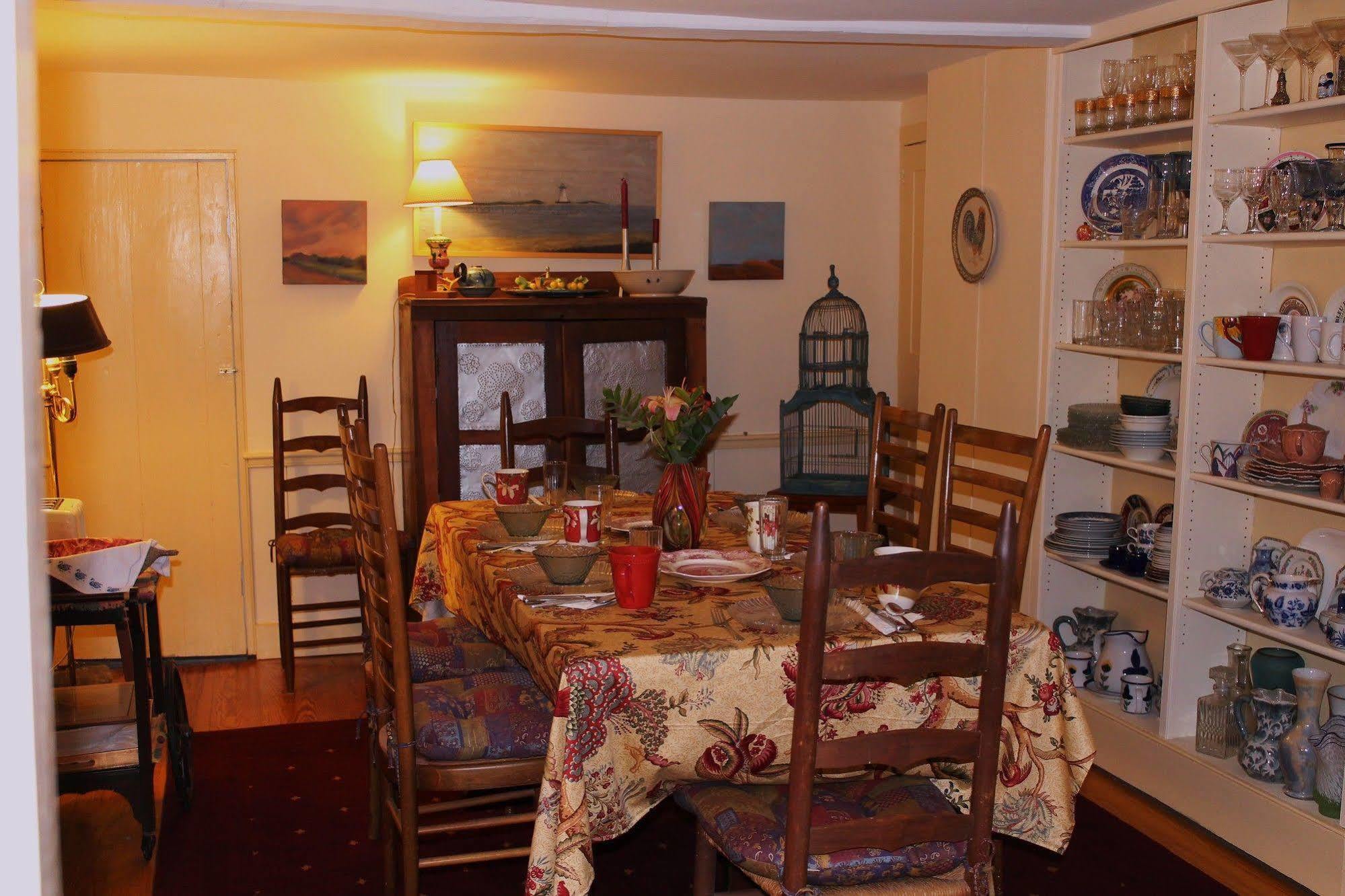 The 1720 House Bed & Breakfast Vineyard Haven Bagian luar foto